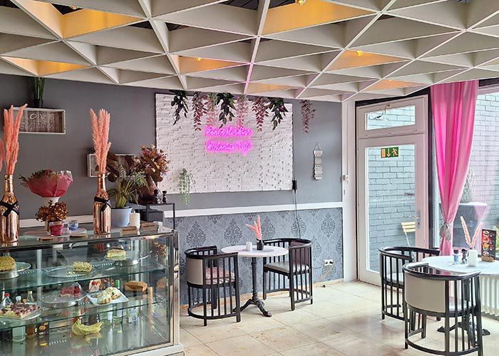 Einladend und freundlich für private Feiern im Bistro-Café Antonius in Wiesbaden